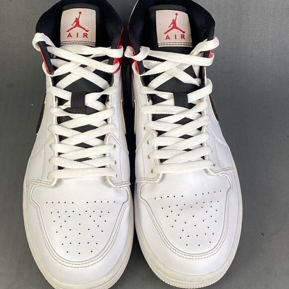 Nike Air Jordan 1 Retro Mid Chicago White Black Gym Red mens size  10 - Picture 4 of 10